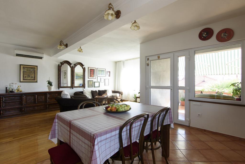 Ferienwohnung Basic Apartman Zadar Exterior foto